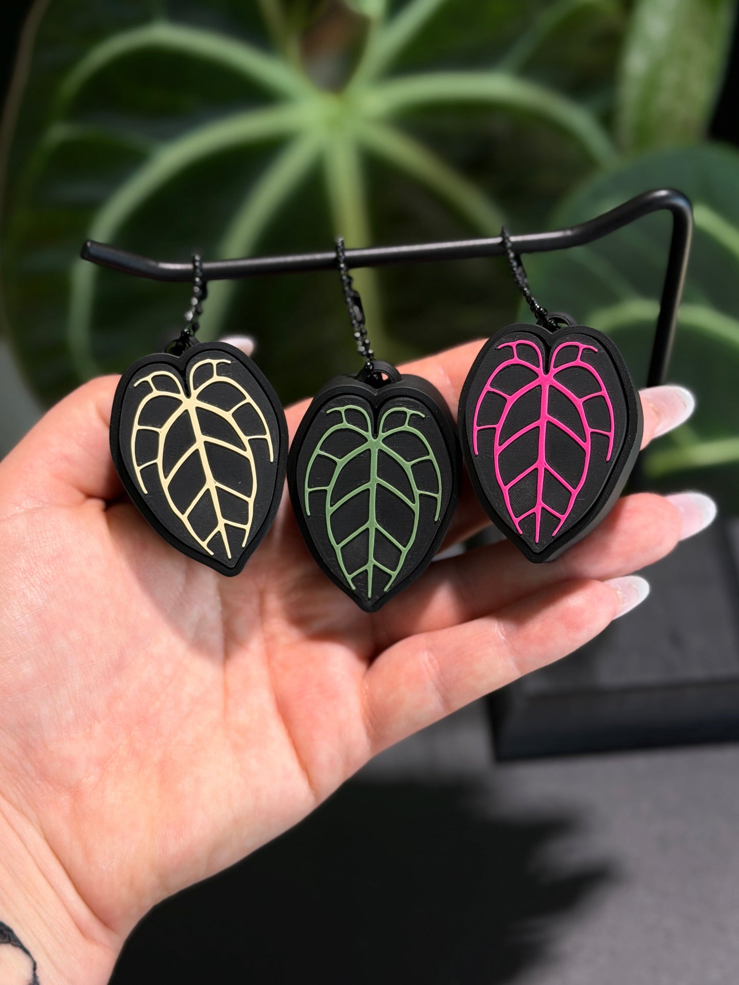 Fidget Leaf Clicker - Classic Edition